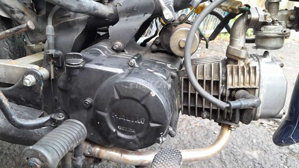 Xe như hình xem tại nhà máy êm nổ chạy ngon lành. Mua bán Xe máy tại Quận Bình Tân Tp Hồ Chí Minh được đăng bởi Bé Trúc  hình 4