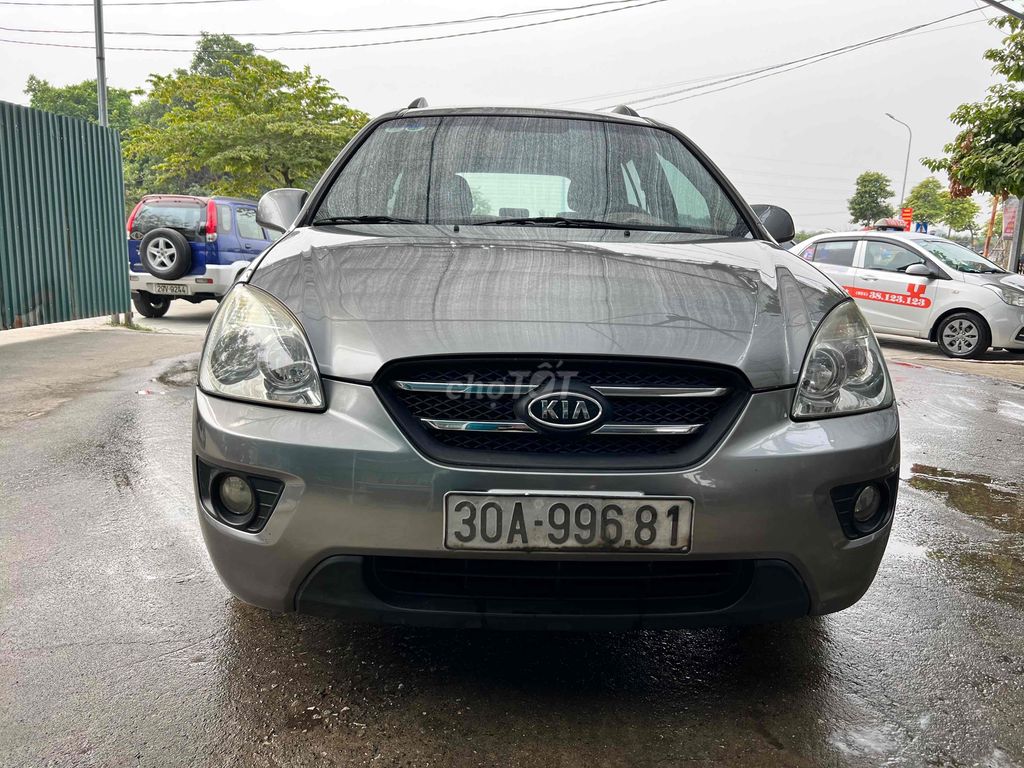 Kia Carens 2010 SX 2.0 AT - 180000 km