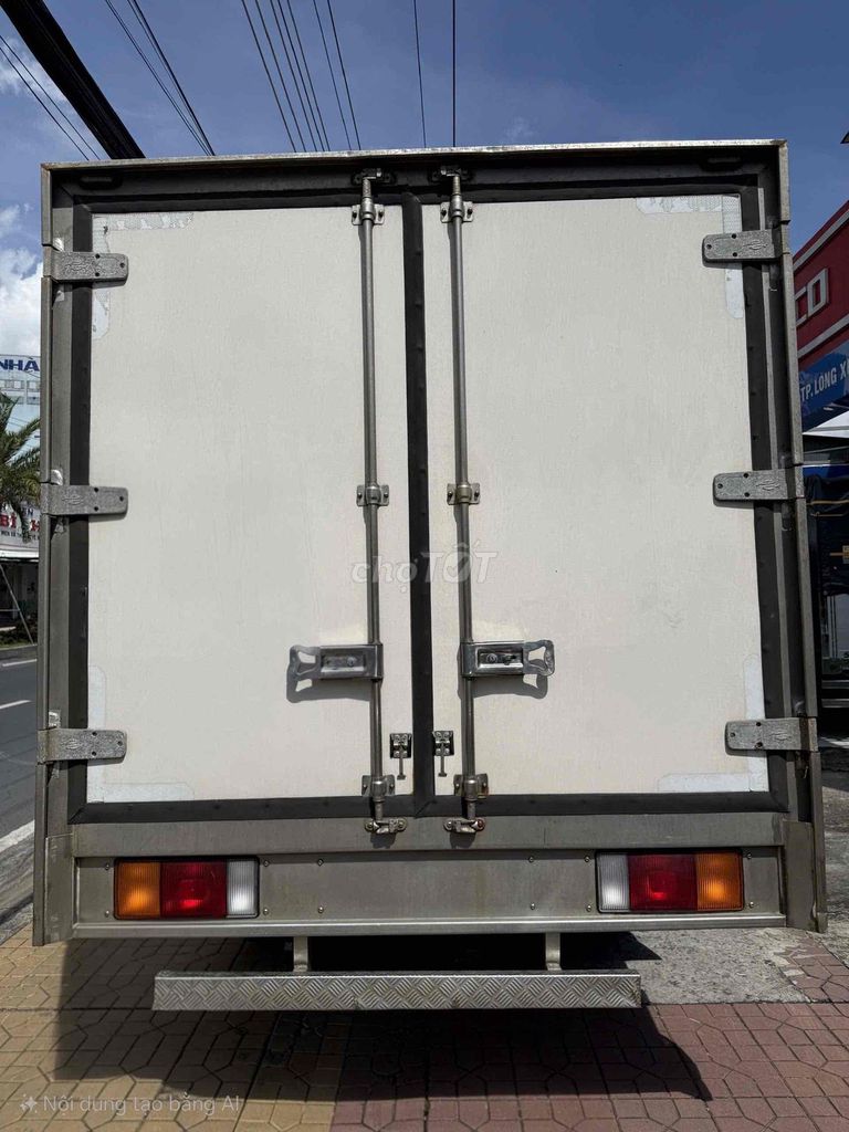 HYUNDAI 75S THÙNG KÍN MÁY OXY 2022. TẢI 3T5, THÙNG. Mua bán Xe tải, xe ben tại Thành phố Long Xuyên An Giang được đăng bởi Ô TÔ TRƯỜNG THANH hình 7