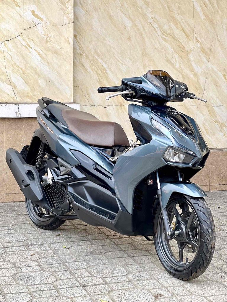 honda AB 160 ABS  khoá smk máy nguyên zin 9chủ. Mua bán Xe máy tại Quận 12 Tp Hồ Chí Minh được đăng bởi CHXM Phương Nam Chuyên Bán Xe Trả Góp Bao Nợ Xấu hình 9