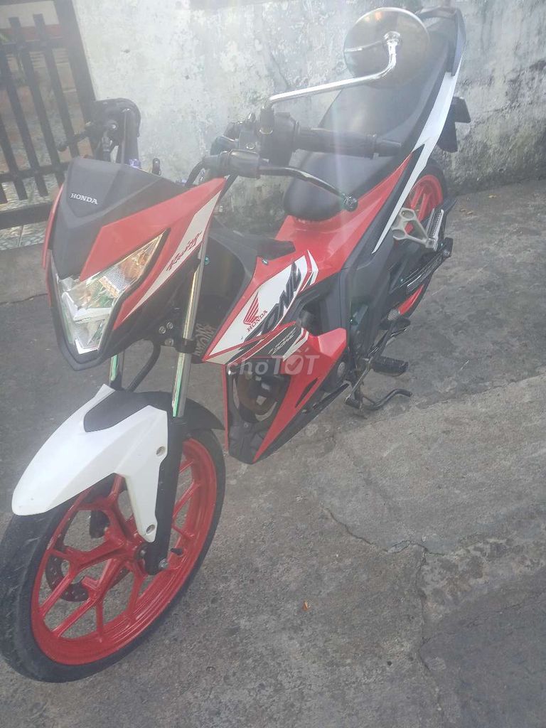 Honda Sonic Đỏ trắng đen bán hoặc giao lưu Xe. Mua bán Xe máy tại Thành phố Biên Hòa Đồng Nai được đăng bởi Trung phạm phát hình 6
