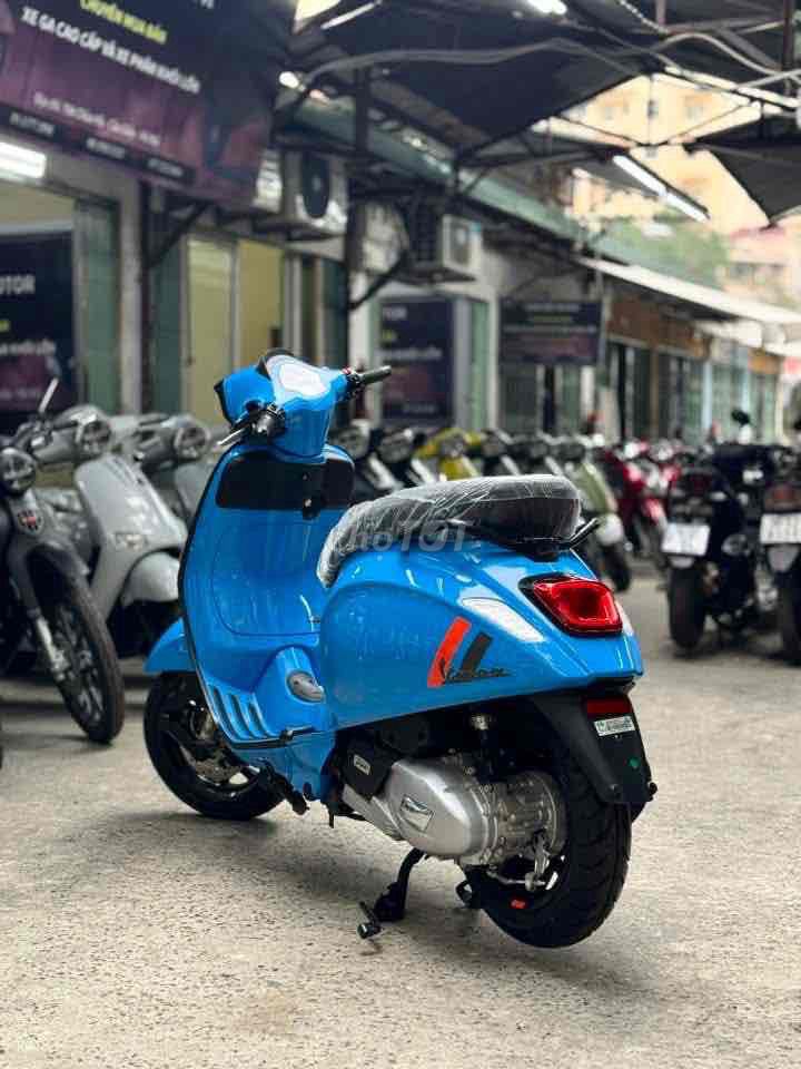 Piaggio Vespa Sprint S150 ABS 2024 Xanh. Mua bán Xe máy tại Quận Cầu Giấy Hà Nội được đăng bởi Tuấn Việt Motor hình 4