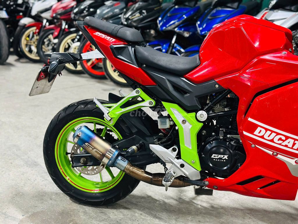 XE MÁYTHANH TÙNG_GPX DEMON 150GR ĐỎ MÁY CHẠY BỐC. Mua bán Xe máy tại Quận Nam Từ Liêm Hà Nội được đăng bởi THANH TÙNG hình 4
