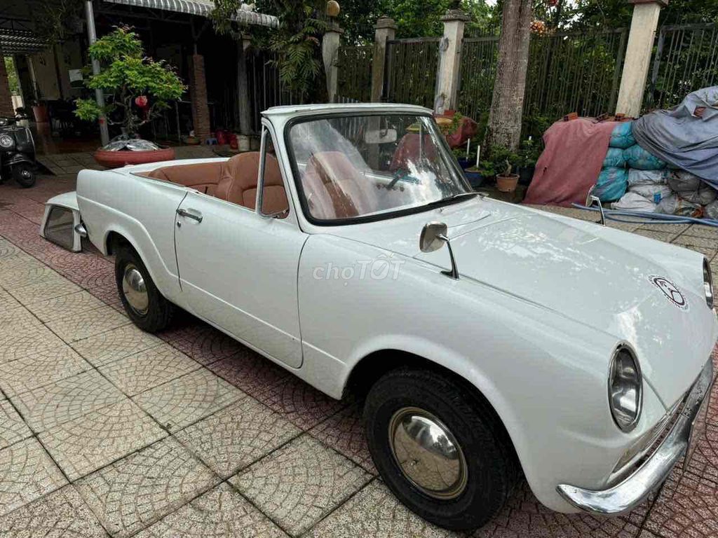 Toyota Pulica A 800 cổ 1966 đã cắt mui trần mới đk. Mua bán Ô tô tại Huyện Dầu Tiếng Bình Dương được đăng bởi Đào Tấn hình 3