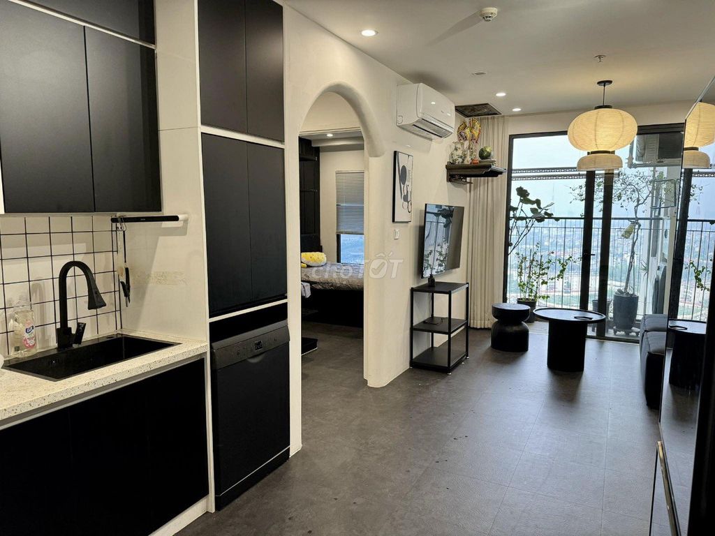 Cần bán gấp căn hộ 1N+ full đồ luxury tại Vinhomes Smart City