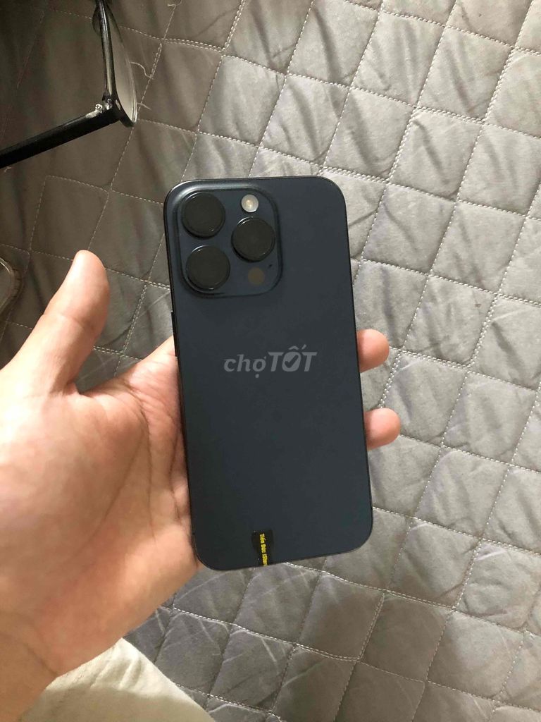 ip 15pro mất face ạ còn lại nguyên rin cả cây. Mua bán Điện thoại tại Huyện Yên Phong Bắc Ninh được đăng bởi Hoàng Quyền hình 1
