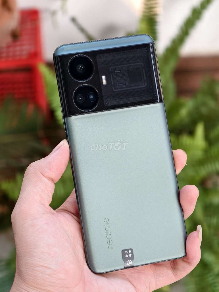 Realme GT5 512GB snap8gen2 game ngon 512gb siu lưu. Mua bán Điện thoại tại Thành phố Thủ Dầu Một Bình Dương được đăng bởi XUÂN TUYỀN hình 1