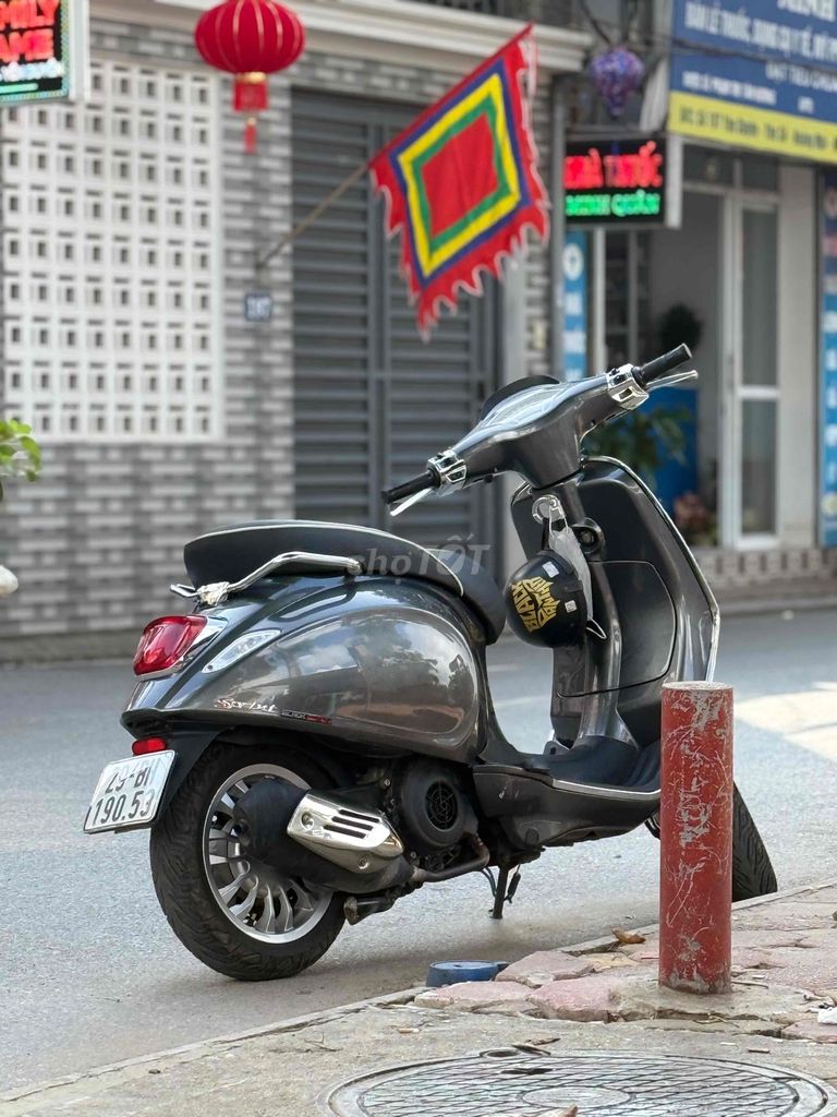 vespa sprint. Mua bán Xe máy tại Quận Hoàng Mai Hà Nội được đăng bởi Cảnh Nguyễn hình 2