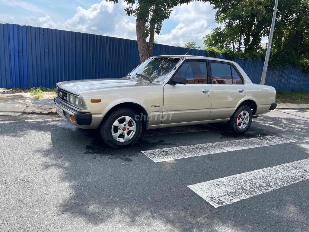 Toyota Corona trước năm 1979 - 19999 km. Mua bán Ô tô tại Thành phố Long Xuyên An Giang được đăng bởi Toan hình 6