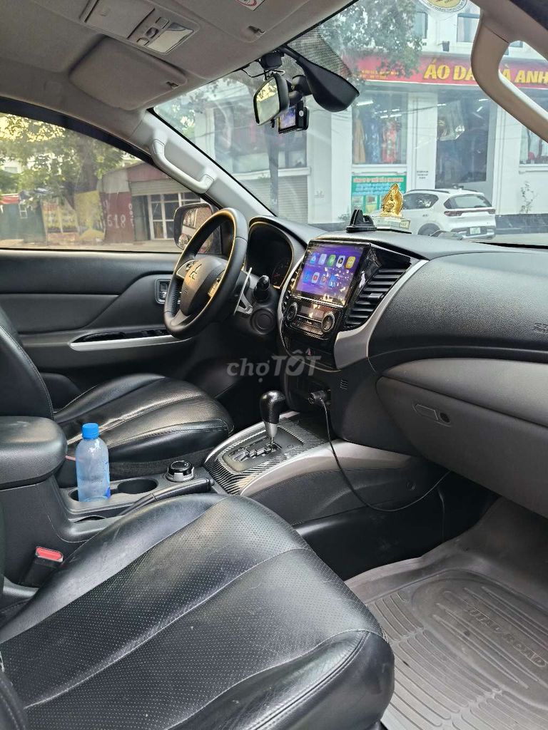 Mitsubishi Triton 2016 4x4 AT - 120000 km. Mua bán Ô tô tại Huyện Thanh Trì Hà Nội được đăng bởi Chuyên mua bán xe Bán Tải Lướt  hình 15