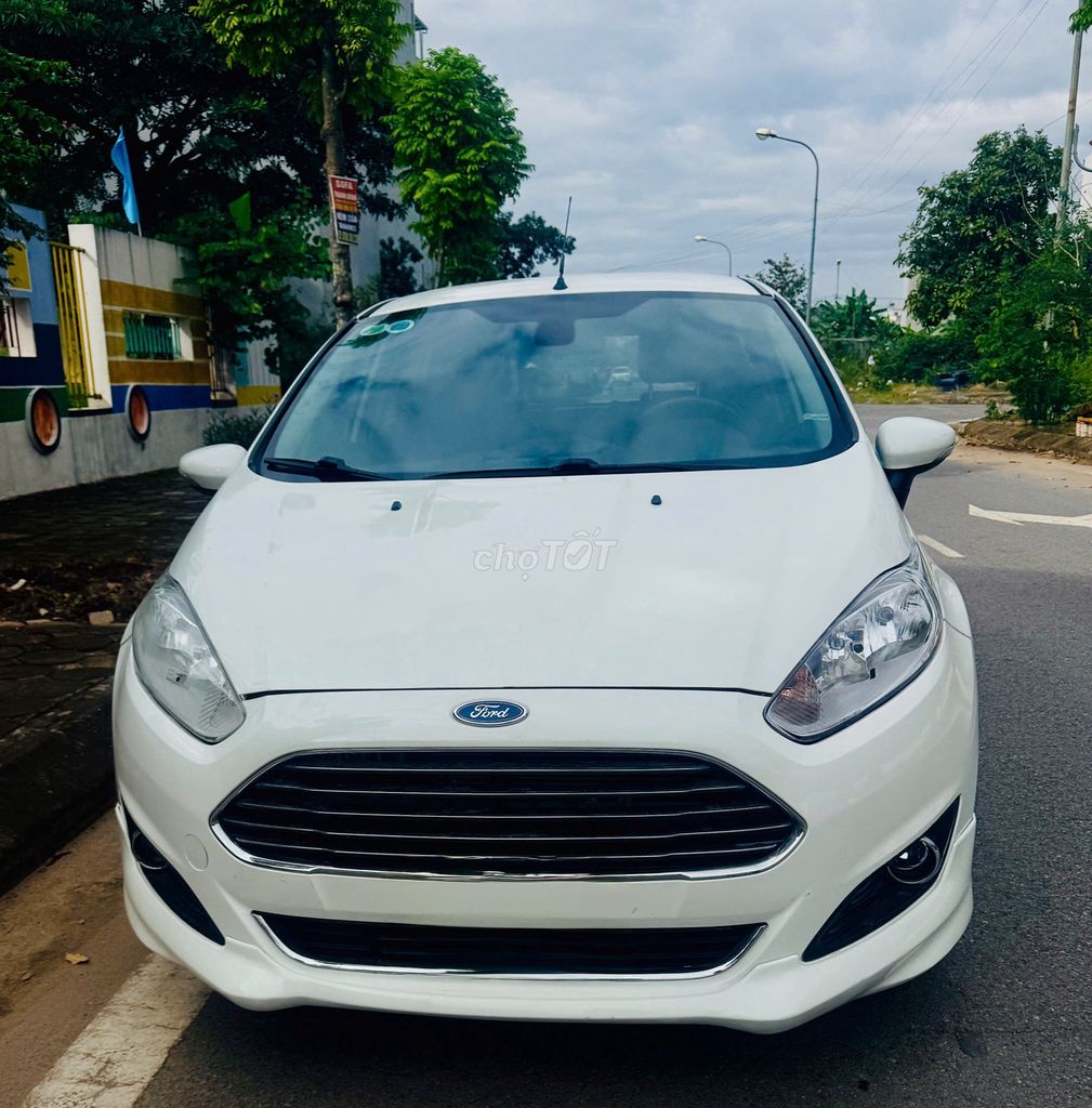 Ford Fiesta 2014 Số tự động, 1.0 Turbo Ecoboost. Mua bán Ô tô tại Quận Hà Đông Hà Nội được đăng bởi A sự hình 2
