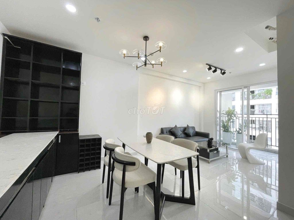 Cho thuê chung cư Sunrise Riverside 2PN-2WC mới 100% có thể ở liền