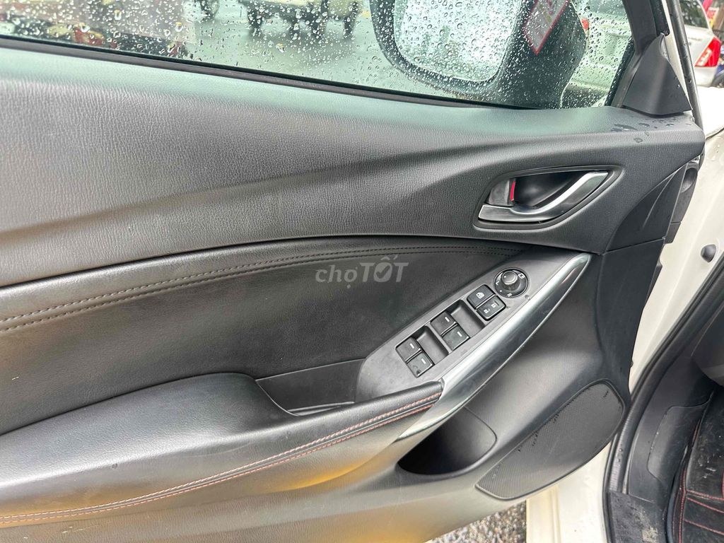 Mazda 6 2015 2.0 AT - 100000 km. Mua bán Ô tô tại Quận Sơn Trà Đà Nẵng được đăng bởi Châu Nguyễn hình 8