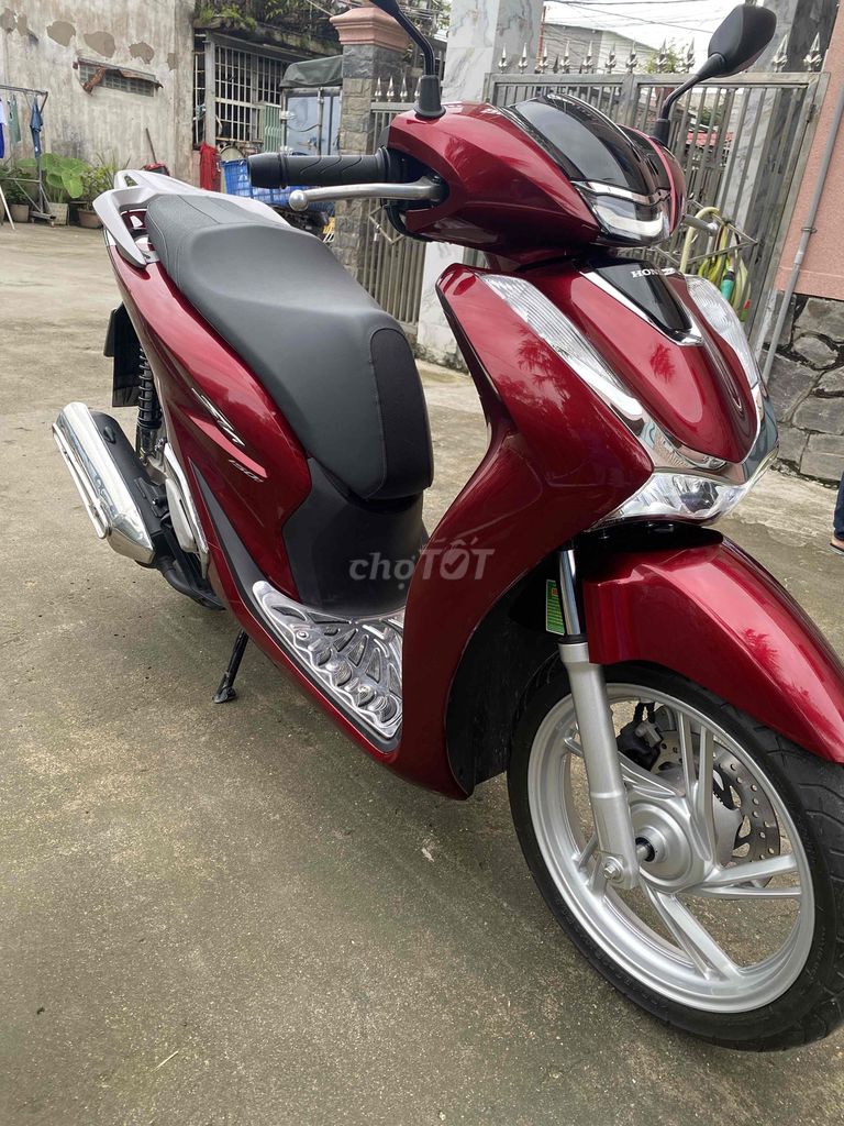 SH 150 ABS chùm mền ko đi 3000km. Mua bán Xe máy tại Thành phố Thủ Dầu Một Bình Dương được đăng bởi Haquocthanh hình 2