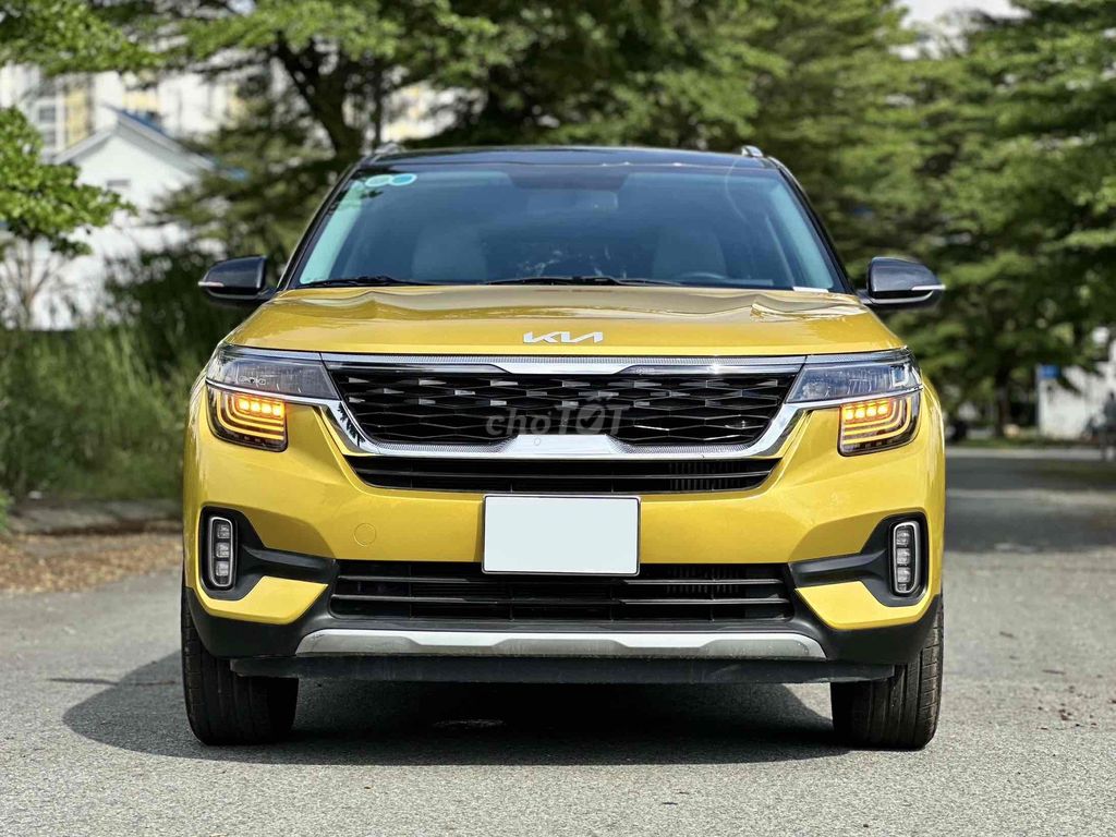 Kia Seltos Premium 2022 siêu lướt 5.900km