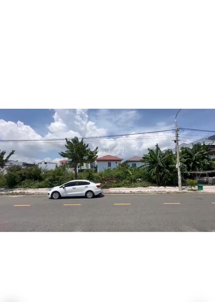 Đất biệt thự: 300m2 ngang 12 - view sông Cổ Cò - Hiếm có lô bán.