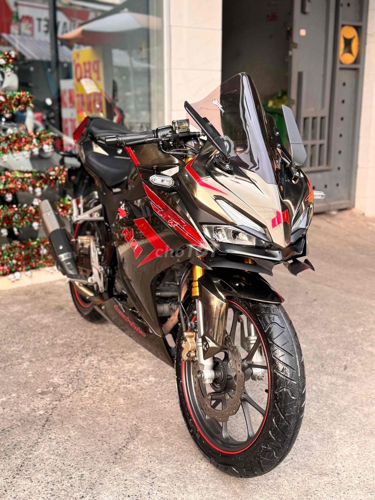 Honda CBR150R 2024 ABS Đen đỏ. Mua bán Xe máy tại Quận Bình Tân Tp Hồ Chí Minh được đăng bởi Việt Motor Bình Tân hình 2