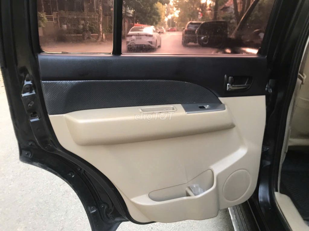 Ford Everest 2009 Đen máy dầu số sàn. Mua bán Ô tô tại Quận Hà Đông Hà Nội được đăng bởi mai thuan hình 5