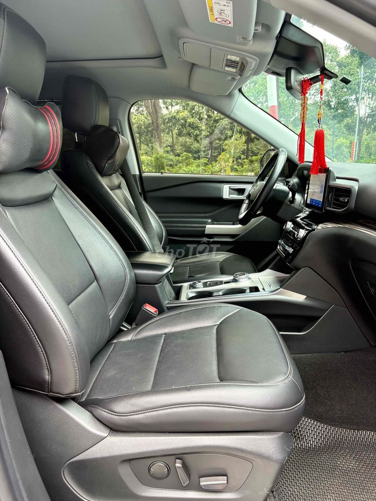 Ford Explorer 2022 Limited 4WD - 92 km. Mua bán Ô tô tại Thành phố Thủ Dầu Một Bình Dương được đăng bởi Xe Bán Tải Bình Dương hình 14