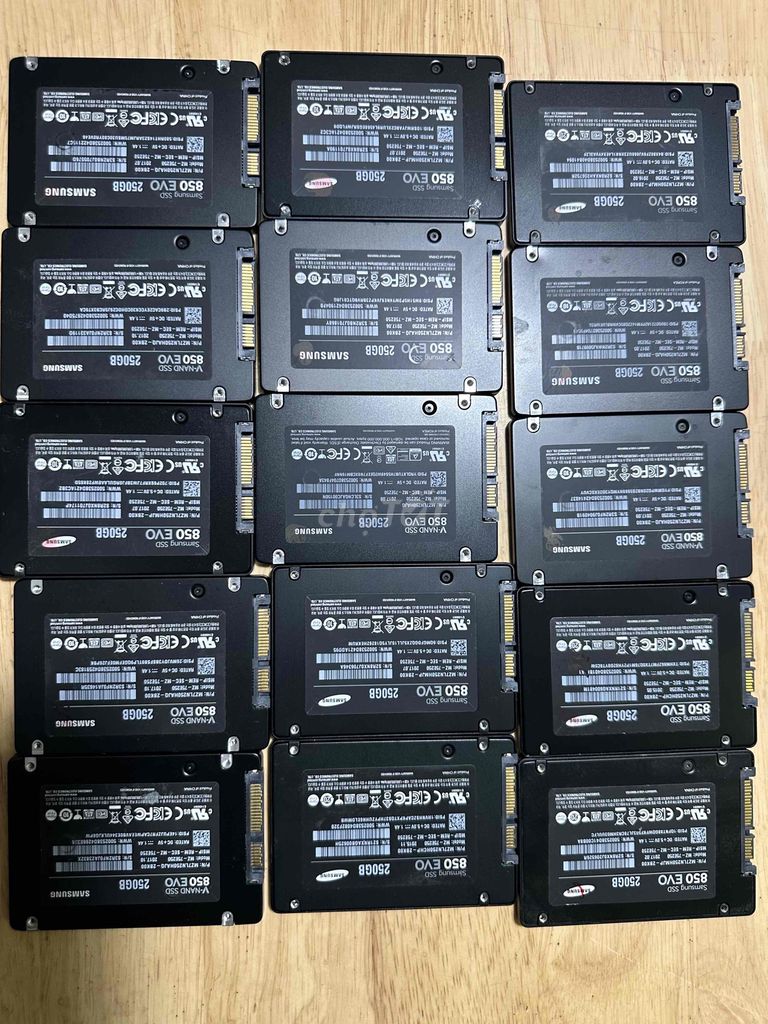 ssd sam sung 250Gb 850evo. Mua bán Linh kiện (RAM, Card...) tại Quận Hoàng Mai Hà Nội được đăng bởi Phan xuân Hồng hình 3