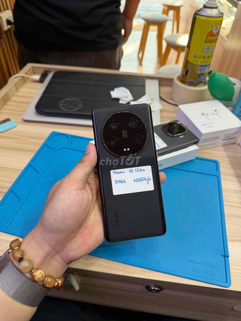 Xiaomi 13 Ultra 12/256gb Nội Địa. Mua bán Điện thoại tại Quận Gò Vấp Tp Hồ Chí Minh được đăng bởi Võ Chí Bảo hình 1