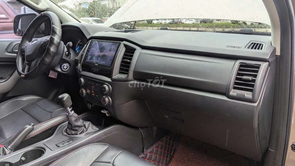 Ford Ranger XLS 2.2mt 2021 Таиланд коричневый