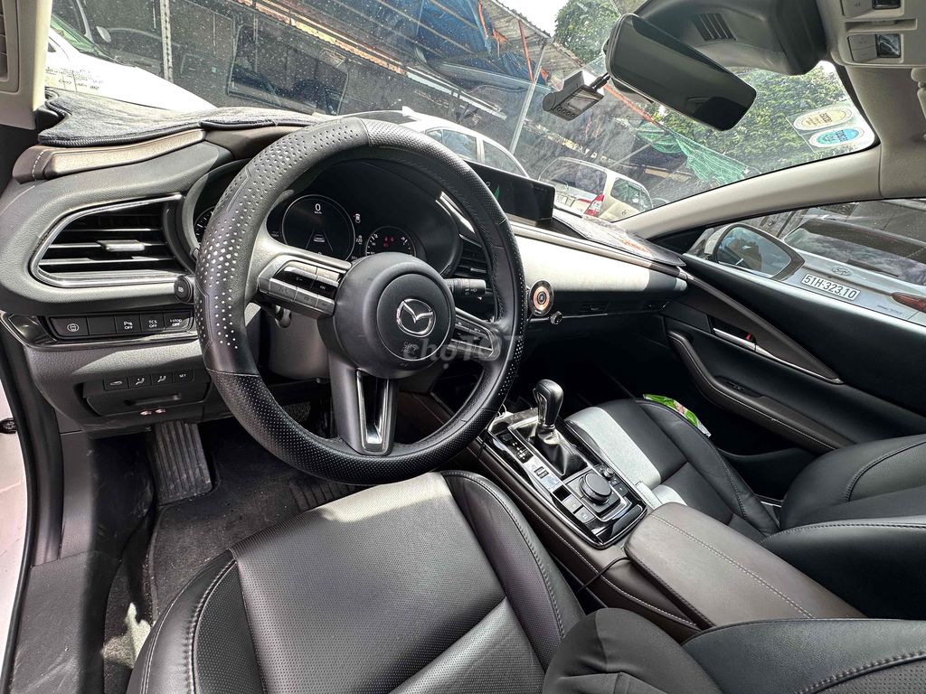Mazda CX-30 2024 Premium 2.0 AT trắng - 15000 km. Mua bán Ô tô tại Quận Tân Phú Tp Hồ Chí Minh được đăng bởi Thành hình 6