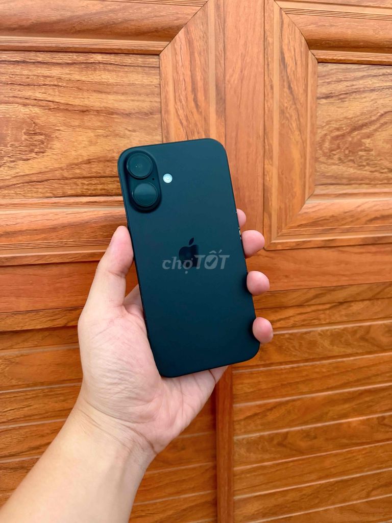 Apple iPhone 16 128GB Đen 99%. Mua bán Điện thoại tại Thành phố Tây Ninh Tây Ninh được đăng bởi Hùng hình 1