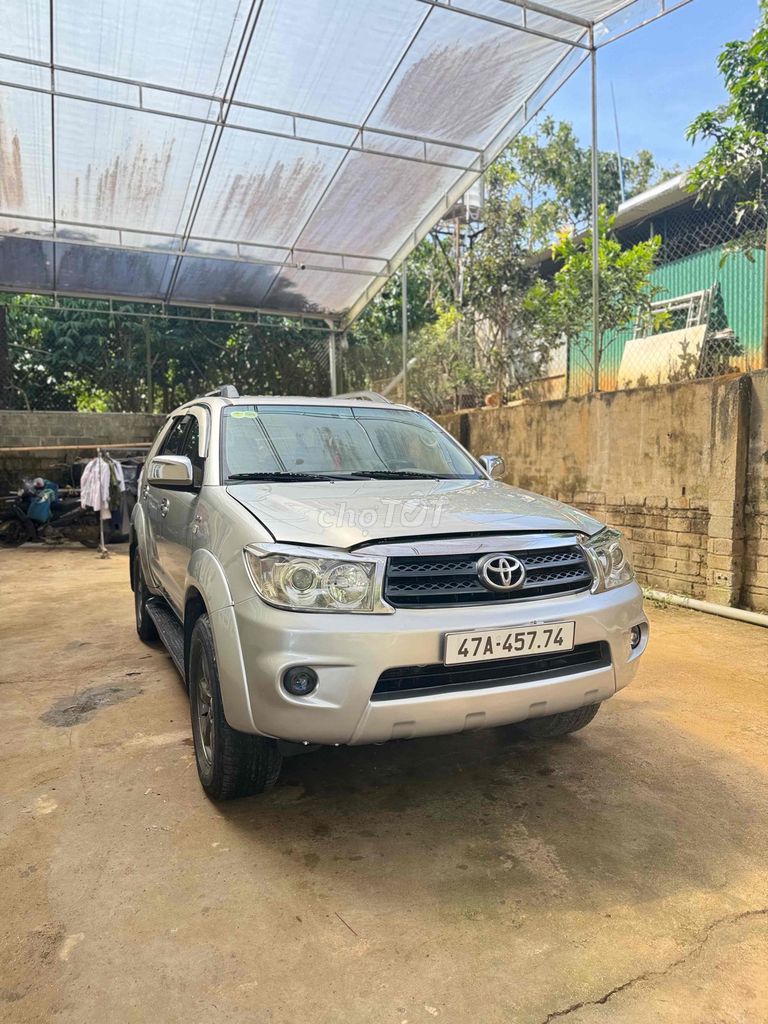 Toyota Fortuner 2010 Bạc. Mua bán Ô tô tại Huyện Bảo Lâm Lâm Đồng được đăng bởi Thành Đạt hình 2