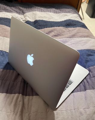 MacBook Pro 2015 13 inch 128GB