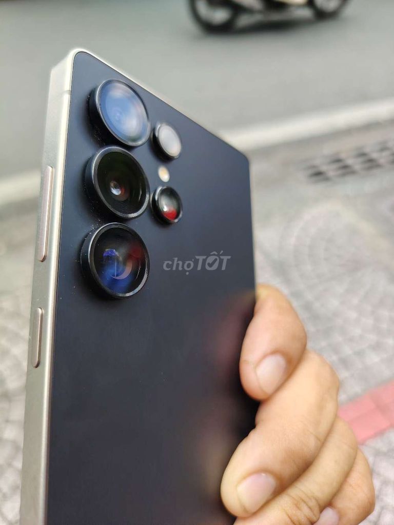Samsung S25 Ultra 12GB 256GB Đen. Mua bán Điện thoại tại Quận 4 Tp Hồ Chí Minh được đăng bởi nguyen duy phuong hình 1
