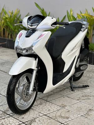 SH 2025 bs 43 1000km như mới có trả góp trao đổi. Mua bán Xe máy tại Quận Cẩm Lệ Đà Nẵng được đăng bởi Toàn