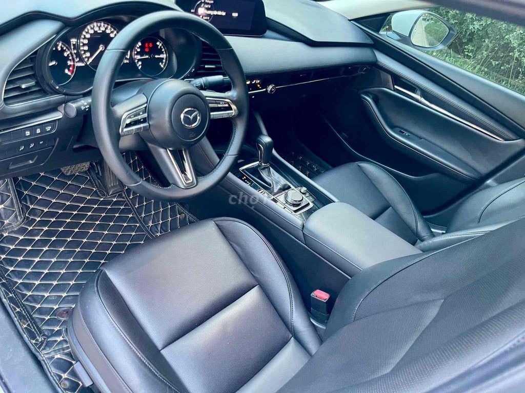 Mazda 3 2022 1.5L Luxury - 67000 km. Mua bán Ô tô tại Quận Cầu Giấy Hà Nội được đăng bởi Bùi Đình Thông hình 6