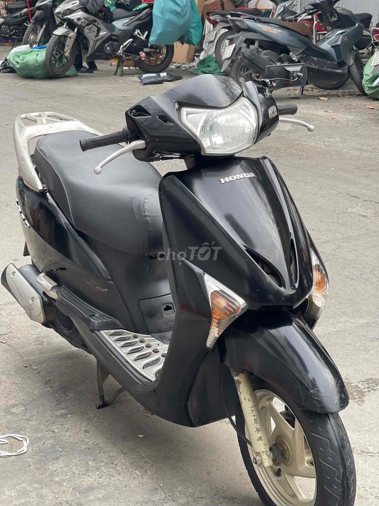 HONDA LEAD 2012 em đi giữ gìn còn đẹp 92%. Mua bán Xe máy tại Quận Nam Từ Liêm Hà Nội được đăng bởi Minh Minh hình 4