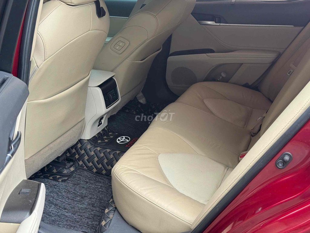 Toyota Camry 2022 2.5 Q - 60000 km. Mua bán Ô tô tại Quận 12 Tp Hồ Chí Minh được đăng bởi Nam Trường  hình 8