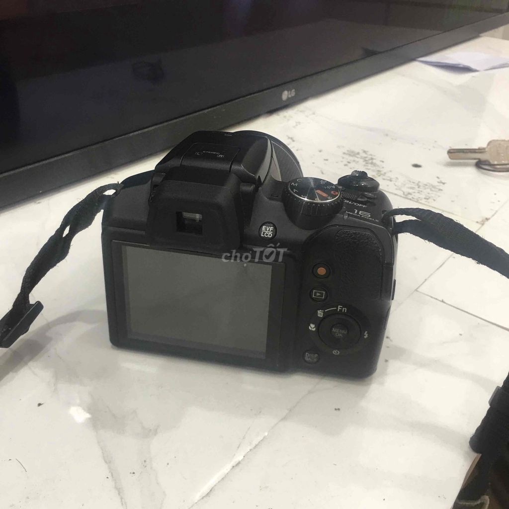 Máy ảnh Fujifilm FinePix S9200. Mua bán Máy ảnh, Máy quay tại Quận Liên Chiểu Đà Nẵng được đăng bởi An Lee hình 1