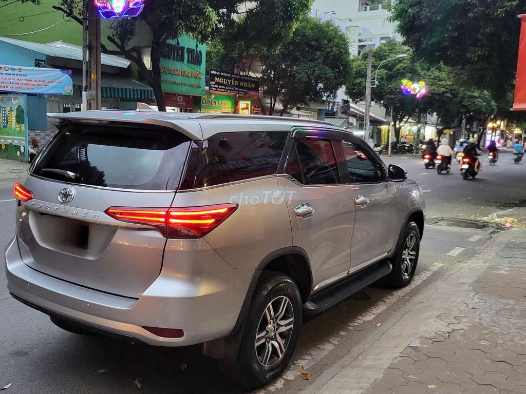 FORTUNER 2.4G Máy Dầu Số Sàn sx18ĐkLđ 2019 Mới 98%. Mua bán Ô tô tại Quận 11 Tp Hồ Chí Minh được đăng bởi A Long hình 3