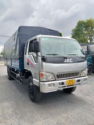 JAC 6t5 2010 thùng cao 2m4 mới xét. Mua bán Xe tải, xe ben tại Huyện Bình Chánh Tp Hồ Chí Minh được đăng bởi huynhductrong