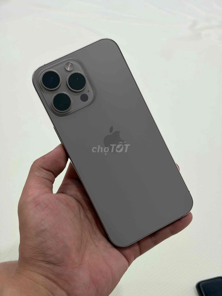 Apple iPhone 15 Pro Max 1TB Titan tự nhiên Như mới. Mua bán Điện thoại tại Quận 10 Tp Hồ Chí Minh được đăng bởi Nguyễn Mạnh Hải hình 1