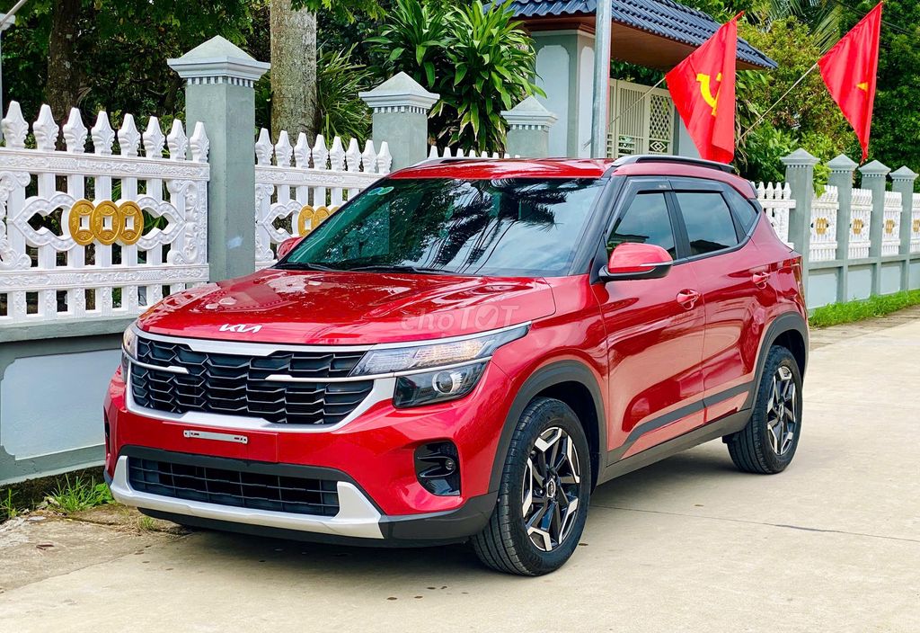 Kia Seltos 2024 1.5 AT - 17000 km. Mua bán Ô tô tại Thành phố Thanh Hóa Thanh Hóa được đăng bởi Phạm Long MC Luxury Car hình 1