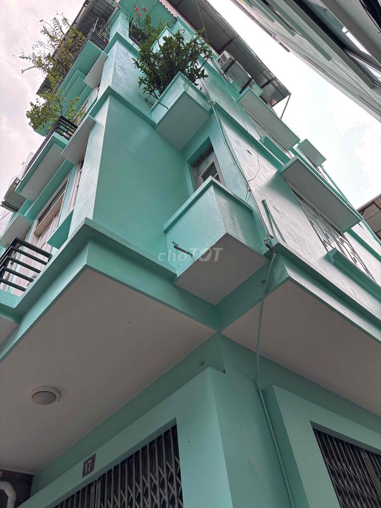 Chính chủ nhờ bán Nhà Đội Cấn -75m * 5 tầng - 16,5 tỷ
