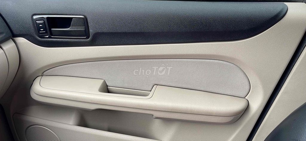 Ford Focus 2008 - 110000 km. Mua bán Ô tô tại Quận Ninh Kiều Cần Thơ được đăng bởi nguyen van tai hình 10