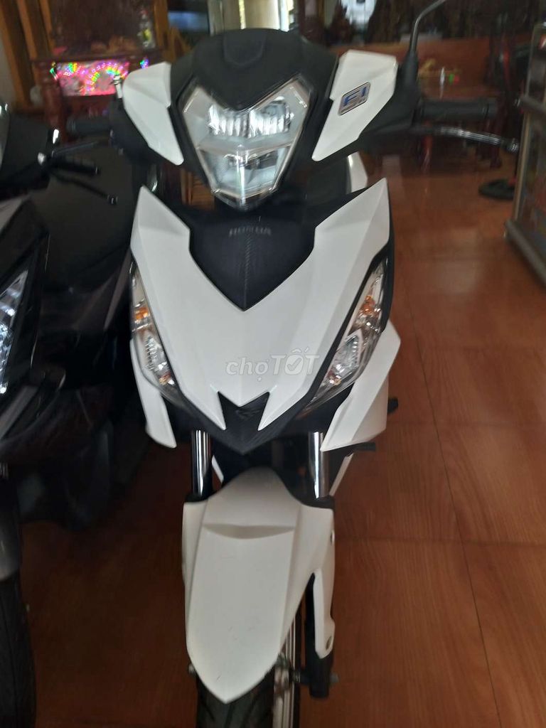 0987147147 - Honda Winner trắng đen đk 2019 xe đẹp