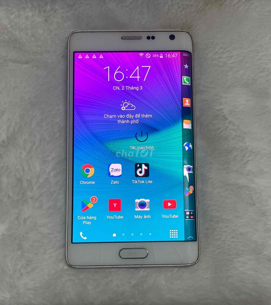 Galaxy Note Edge màn hình cong 2K