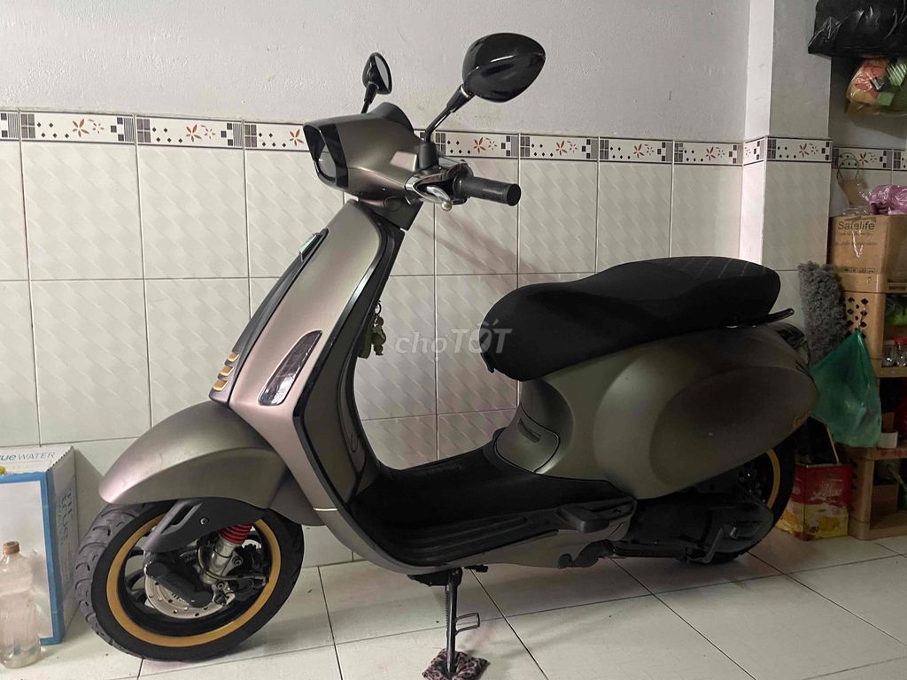 Vesspa 125 2020 ( odo 9000km) 1 chủ. Mua bán Xe máy tại Quận 8 Tp Hồ Chí Minh được đăng bởi Vuamuoi hình 4