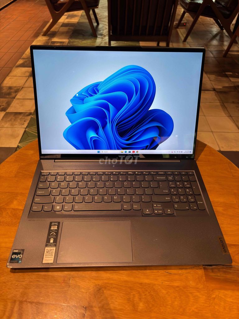 Lenovo Slim 7 Pro i7 12700H 32GB/1TB. Mua bán Laptop tại Quận Gò Vấp Tp Hồ Chí Minh được đăng bởi Hoang Long An hình 1