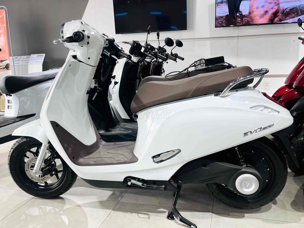 SẴN EVO 200 KHU VỰC HỒ CHÍ MINH. Mua bán Xe máy tại Quận Tân Phú Tp Hồ Chí Minh được đăng bởi Misha hình 6