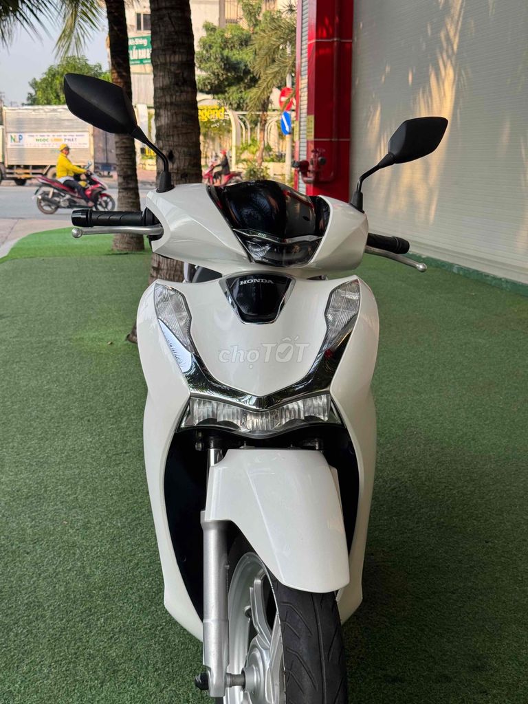 sh 150 abs cuoi 2022 ngay chủ ky. Mua bán Xe máy tại Thành phố Dĩ An Bình Dương được đăng bởi Tran Thi My Hoamg  hình 11