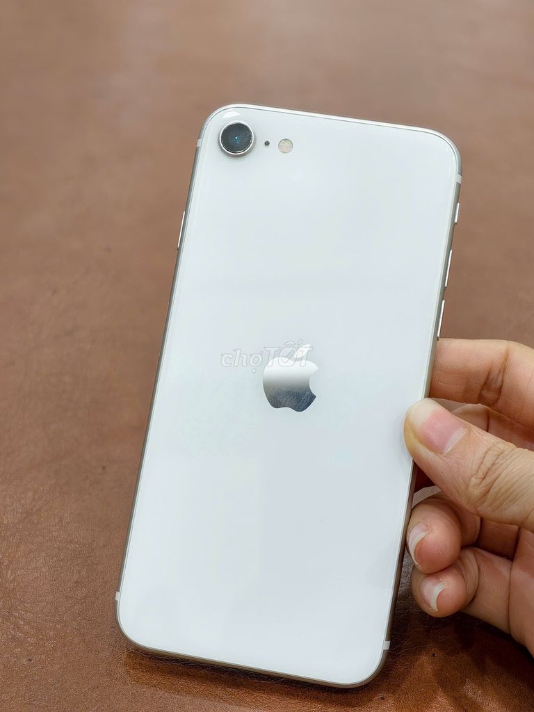 Iphone se 2020 bản quốc tế 256gb màu Trắng 98%. Mua bán Điện thoại tại Quận Đống Đa Hà Nội được đăng bởi Hn Store hình 1