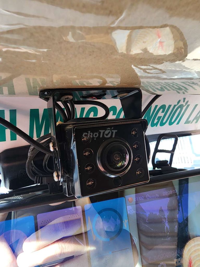 Ford transit màu bạc 2019 Standard MID - 140000 km. Mua bán Ô tô tại Thành phố Cao Lãnh Đồng Tháp được đăng bởi Thái nam Đồng hình 2